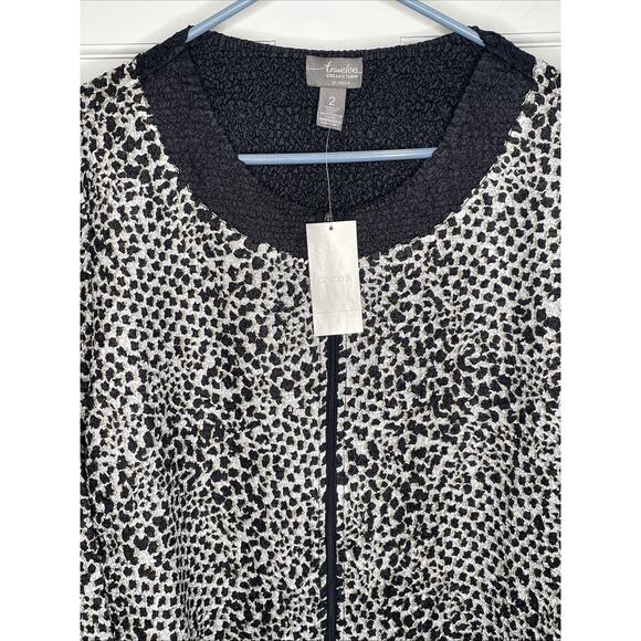 Chico's Women's Travelers Full Zip Jacket Sz 2/L Blk Animal Crinkle Lightweight - Picture 2 of 12